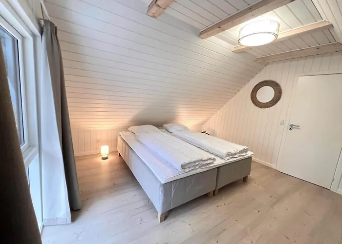 0132-romo-kap-farvel-12 *